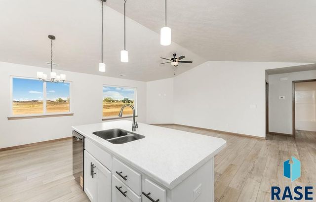 601 N Union Ave Avenue, Sioux Falls, SD 57110