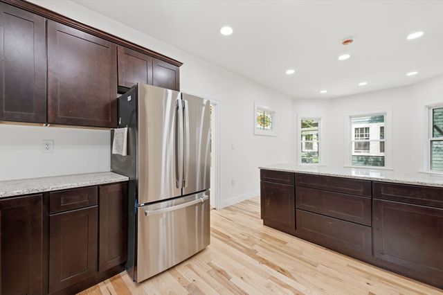 71 Cottage Street, Boston, MA 02132