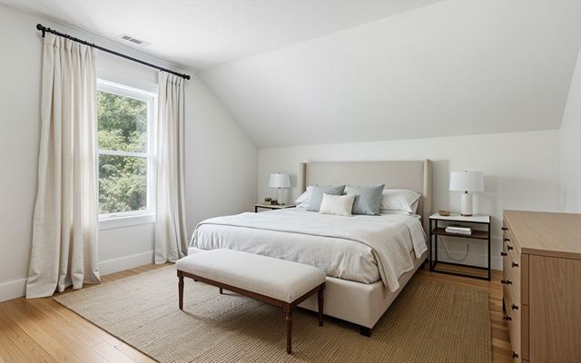 71 Cottage Street, Boston, MA 02132
