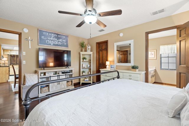 610 Cypress Court, St. Cloud, FL 34769