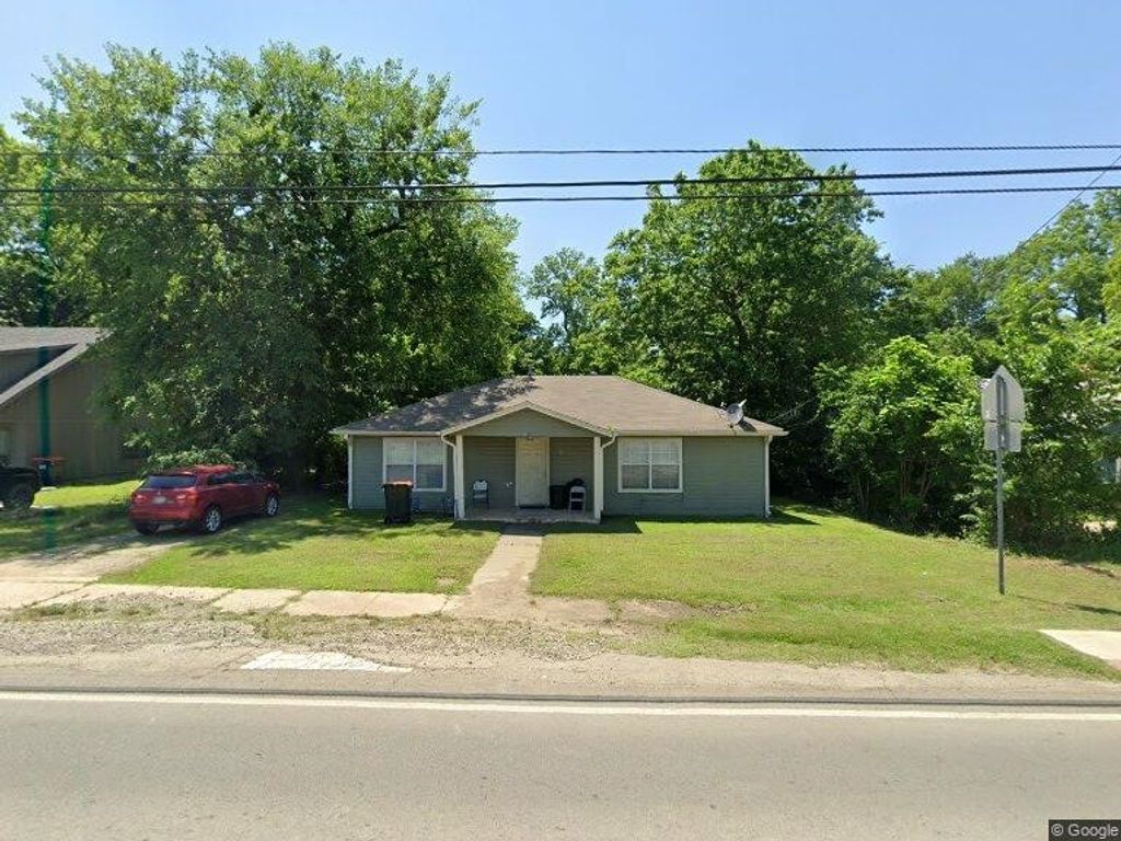 355 NW 19TH, Paris, TX 75460
