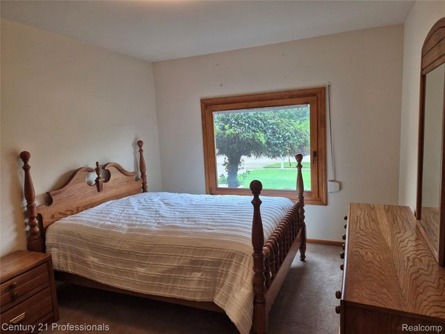 53639 Cranston Drive, Macomb Township, MI 48042