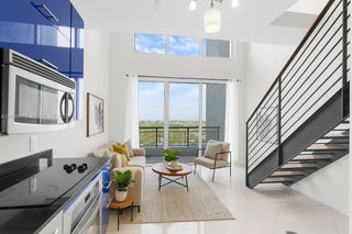 60 SW 13th St 3213, Miami, FL 33130