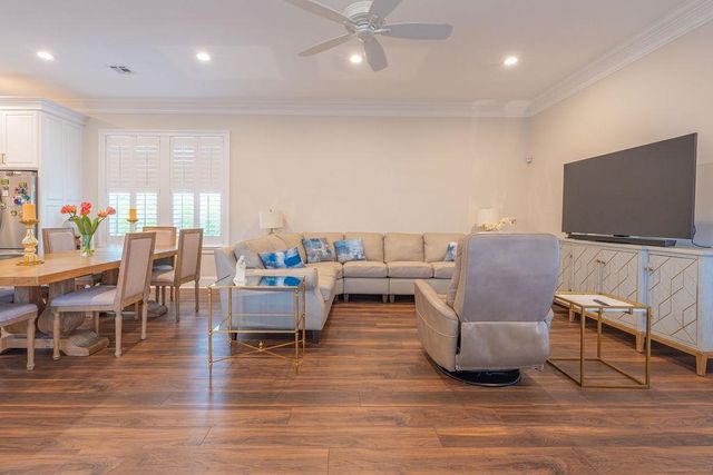 200 Rue St Sydney, Houma, LA 70360