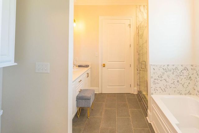 200 Rue St Sydney, Houma, LA 70360