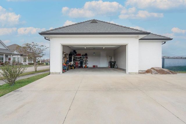 200 Rue St Sydney, Houma, LA 70360