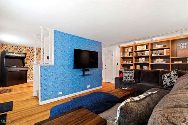 47 Prospect Street, Berea, OH 44017