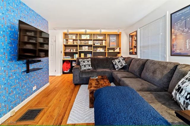 47 Prospect Street, Berea, OH 44017