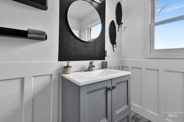 2519 S Vista Ave, Boise, ID 83705