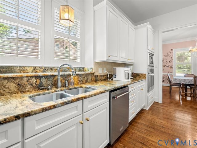 1300 Baltrey Ln, Midlothian, VA 23112