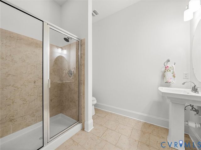 1300 Baltrey Ln, Midlothian, VA 23112