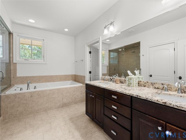 1300 Baltrey Ln, Midlothian, VA 23112