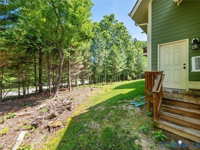 1300 Baltrey Ln, Midlothian, VA 23112