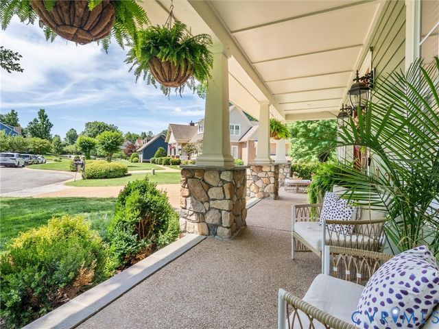 1300 Baltrey Ln, Midlothian, VA 23112