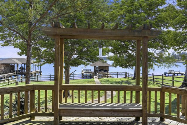 241 Harbour Point Circle, Coldspring, TX 77331