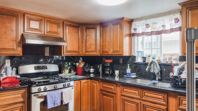 33520 Depot Road, Union City, CA 94587