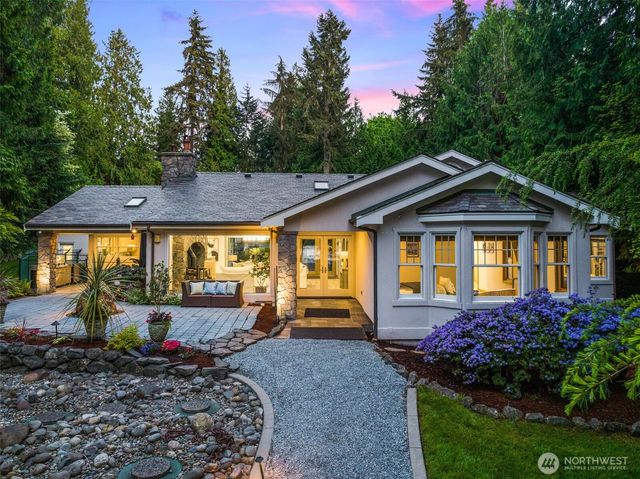 3718 S 334th Street, Federal Way, WA 98001