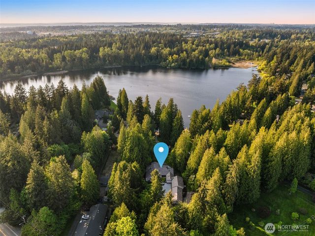3718 S 334th Street, Federal Way, WA 98001