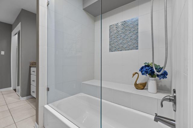 2212 Hopkins Street 2212, Houston, TX 77006