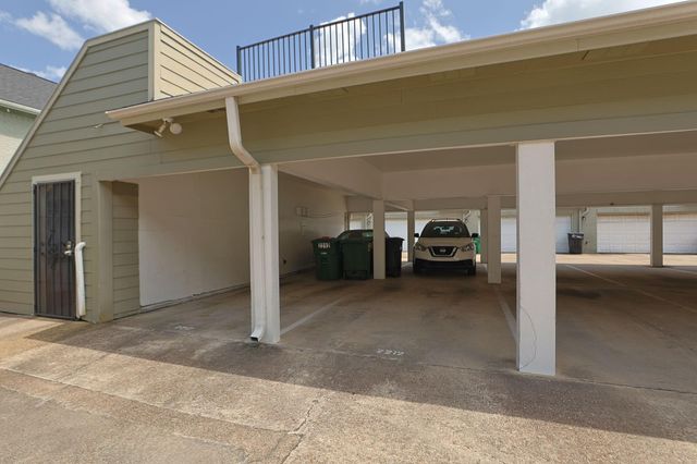 2212 Hopkins Street 2212, Houston, TX 77006
