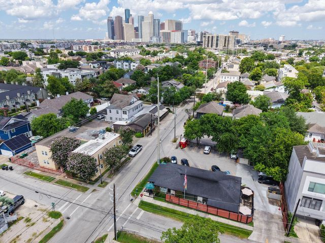 2212 Hopkins Street 2212, Houston, TX 77006