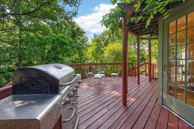 444 Hidden Valley Lane, Wyoming, OH 45215