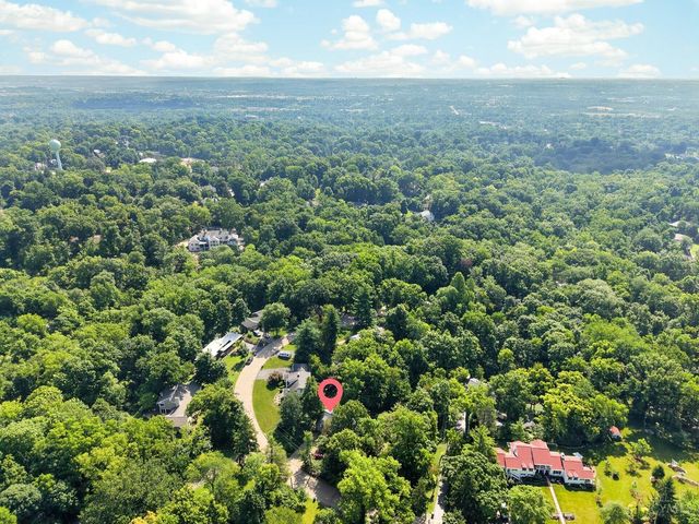 444 Hidden Valley Lane, Wyoming, OH 45215