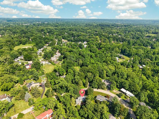 444 Hidden Valley Lane, Wyoming, OH 45215