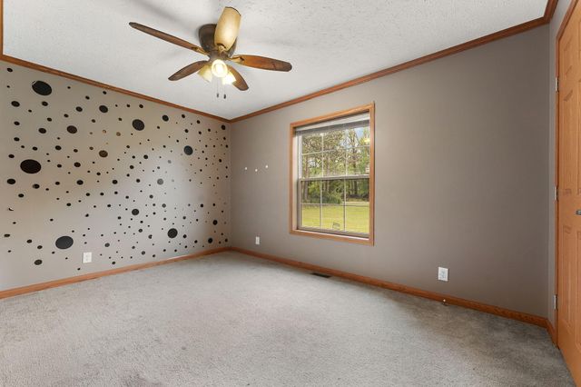 2028 E 925 N, Wheatfield, IN 46392