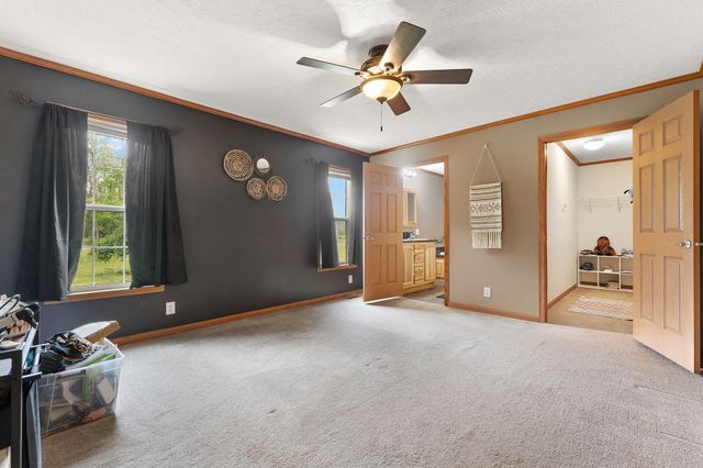 2028 E 925 N, Wheatfield, IN 46392