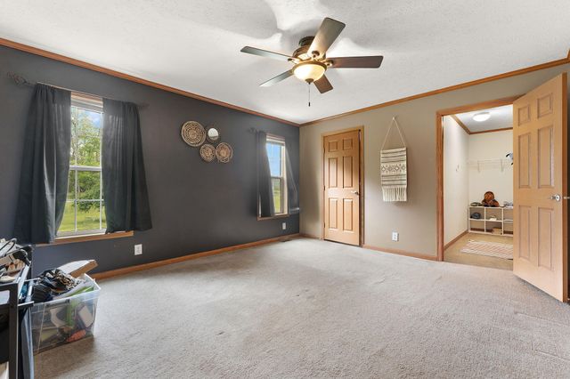 2028 E 925 N, Wheatfield, IN 46392