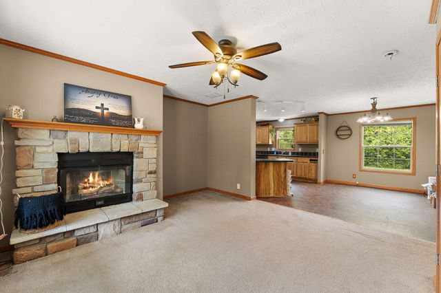 2028 E 925 N, Wheatfield, IN 46392