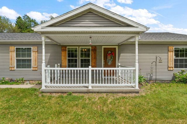 2028 E 925 N, Wheatfield, IN 46392