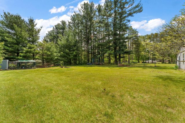 2028 E 925 N, Wheatfield, IN 46392