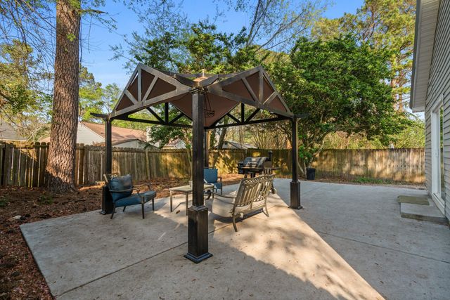 309 Regent Street, Summerville, SC 29483