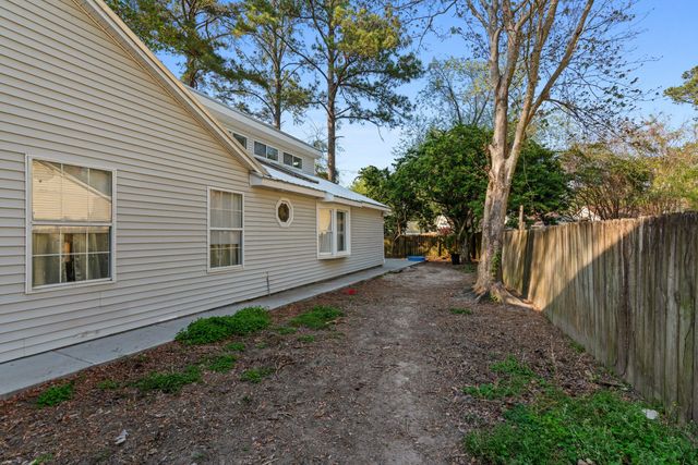 309 Regent Street, Summerville, SC 29483