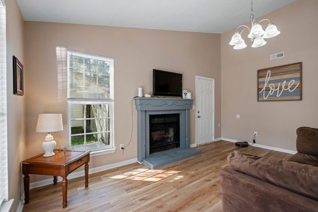 309 Regent Street, Summerville, SC 29483