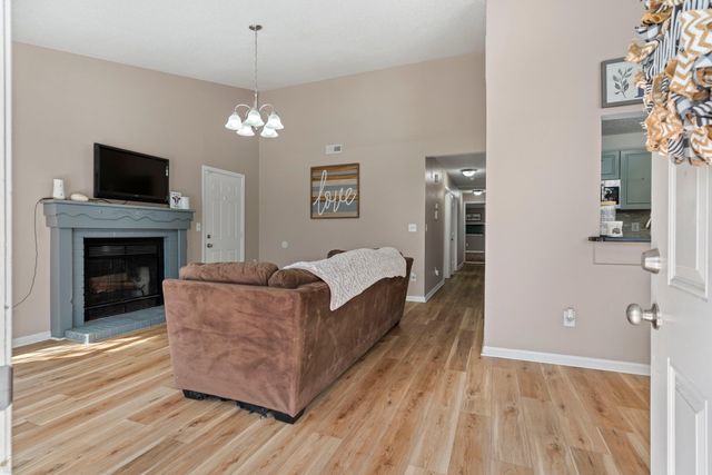 309 Regent Street, Summerville, SC 29483