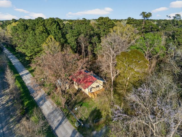 106 Jones Road, Bonneau, SC 29431