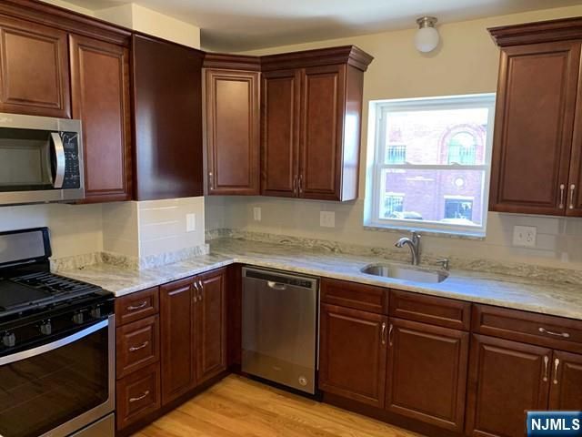 145 Kinderkamack Road, Park Ridge, NJ 07656