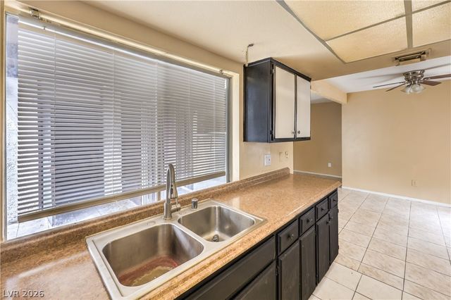 1405 Vegas Valley Drive 213, Las Vegas, NV 89169