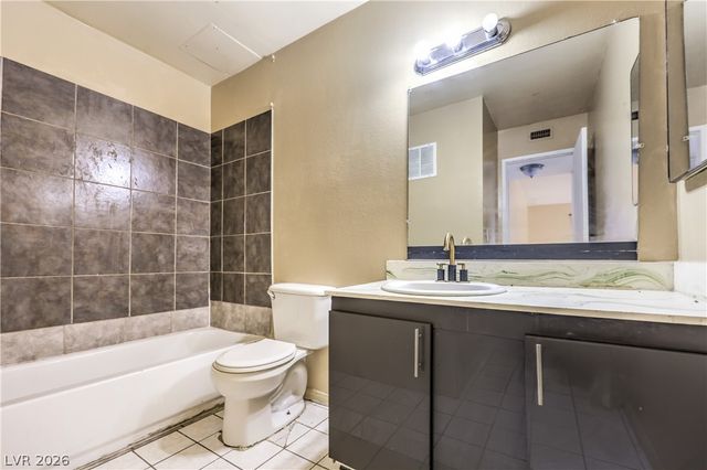 1405 Vegas Valley Drive 213, Las Vegas, NV 89169