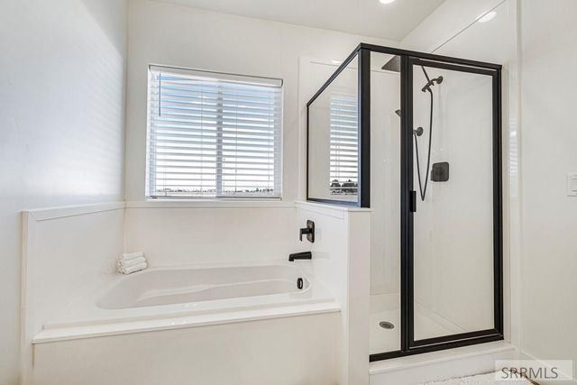 2525 E Pinnacle Drive, Idaho Falls, ID 83401