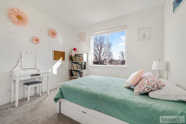 2525 E Pinnacle Drive, Idaho Falls, ID 83401