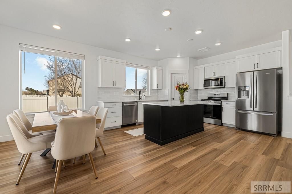 Image 18 of property listing at 2525 E Pinnacle Drive, Idaho Falls, ID 83401