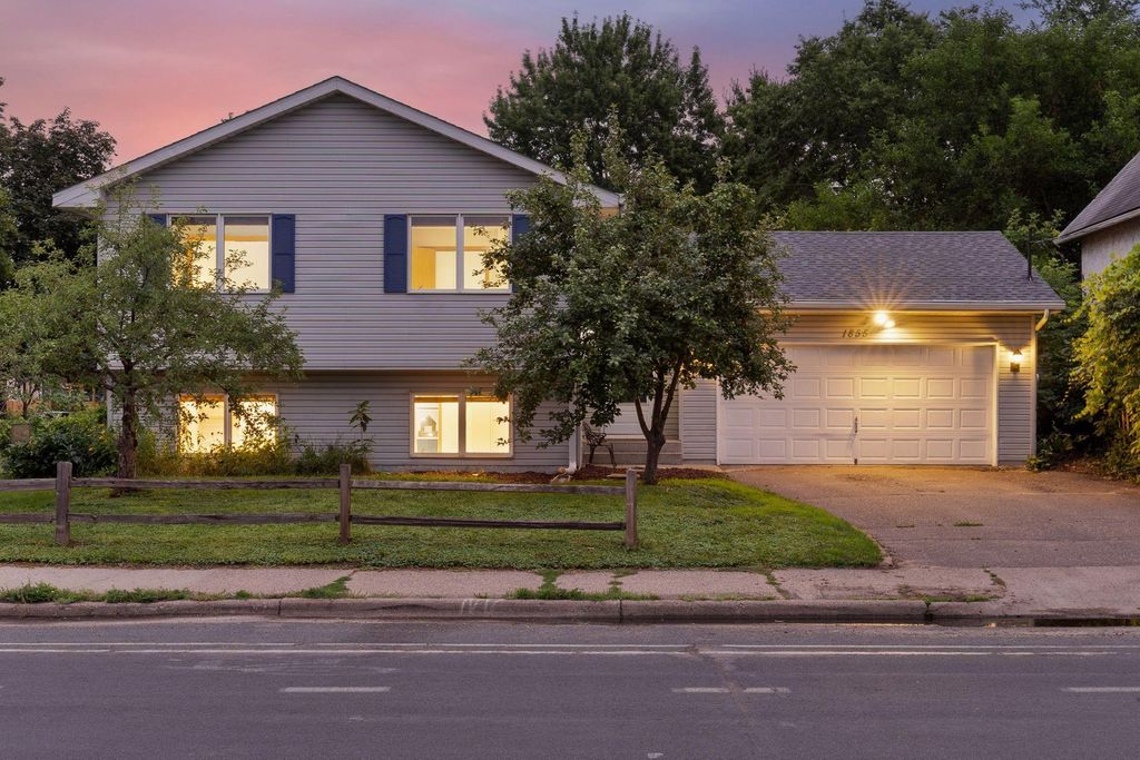 1855 Monroe Street NE, Minneapolis, MN 55418