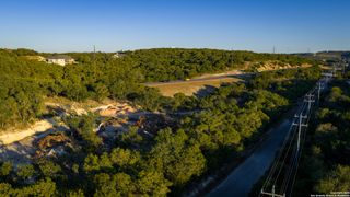 9089 FM 2673, Canyon Lake, TX 78133