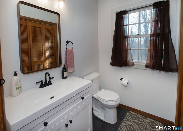 95 Obtuse Hill Road, Brookfield, CT 06804