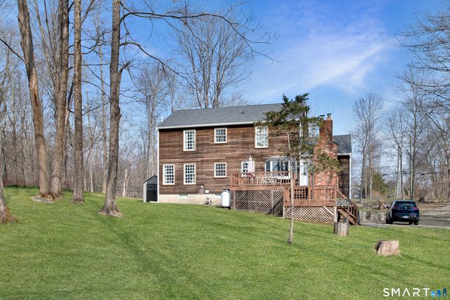 95 Obtuse Hill Road, Brookfield, CT 06804