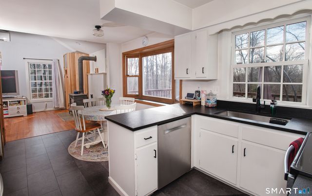 95 Obtuse Hill Road, Brookfield, CT 06804